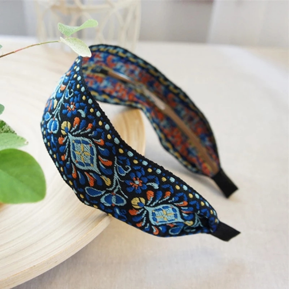 Embroidered headband - Picture 2 of 4